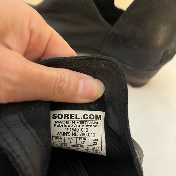 SOREL Lolla Cut Out Women's Black Leather Bootie Ankle Boots Size 6 - Picture 5 of 5